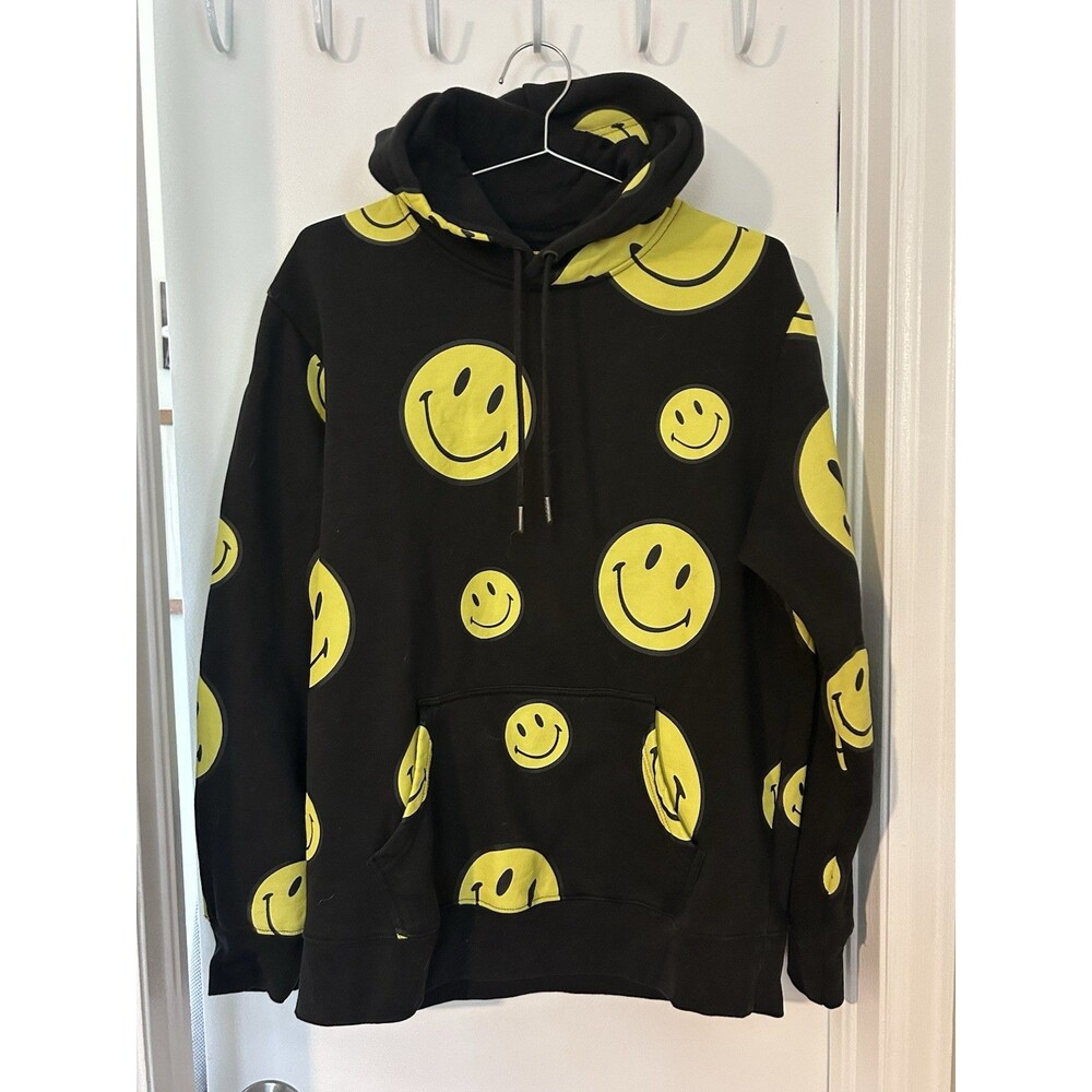 Chinatown Market X Smiley Originals  Medium Hoodie Long Sleeve Rare